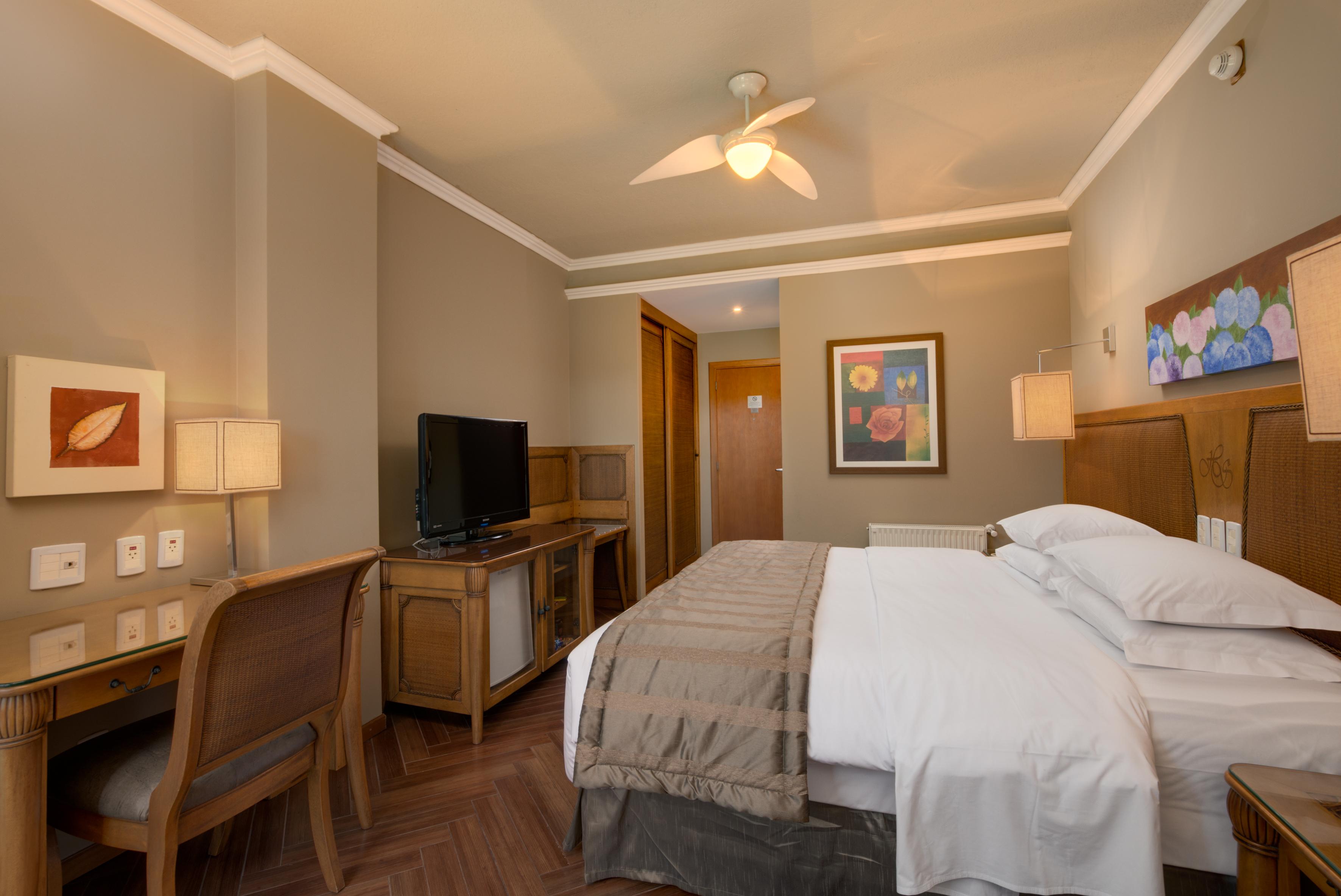 维希塞拉诺酒店 格拉玛多 外观 照片 A room at the hotel