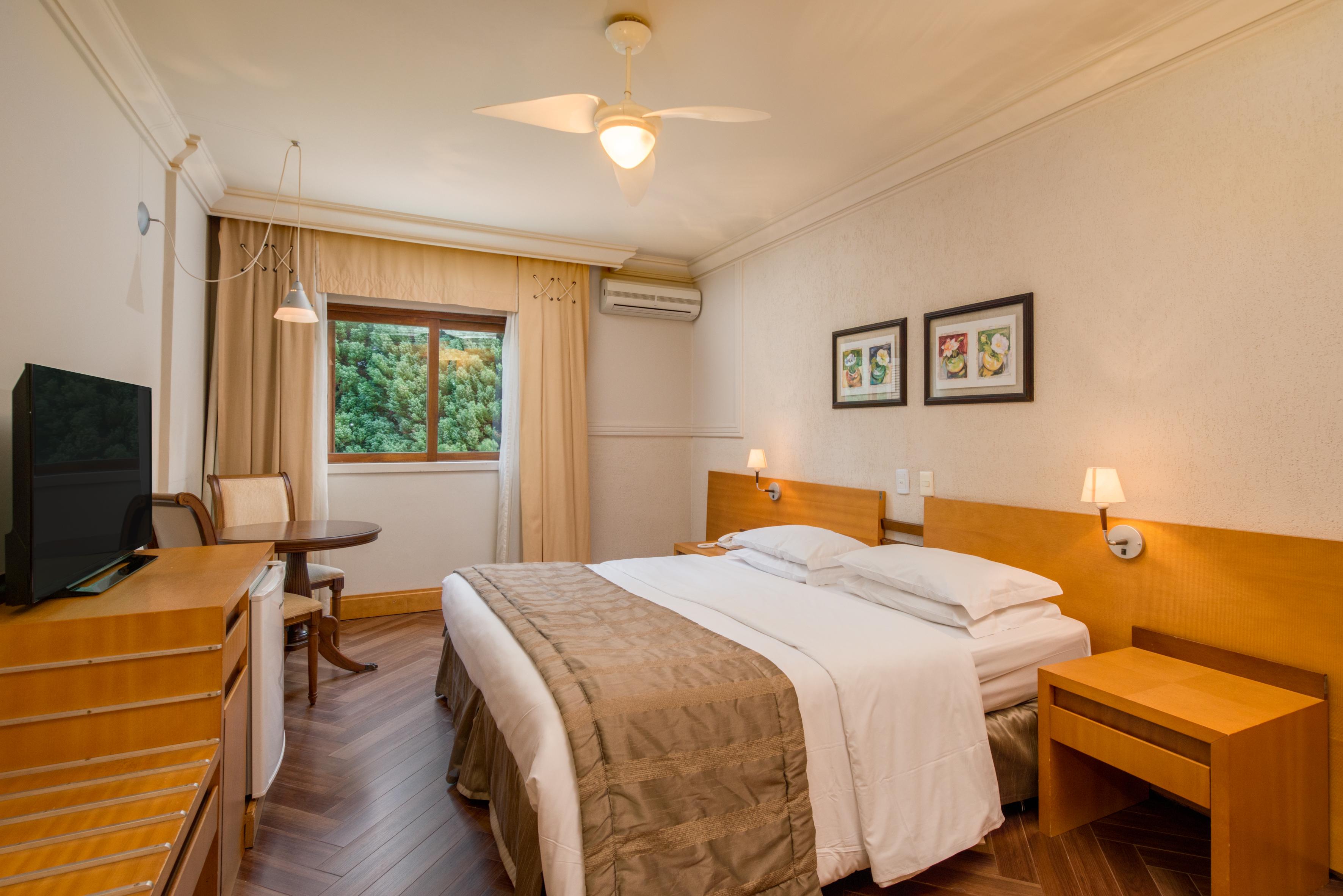 维希塞拉诺酒店 格拉玛多 外观 照片 A room at the hotel