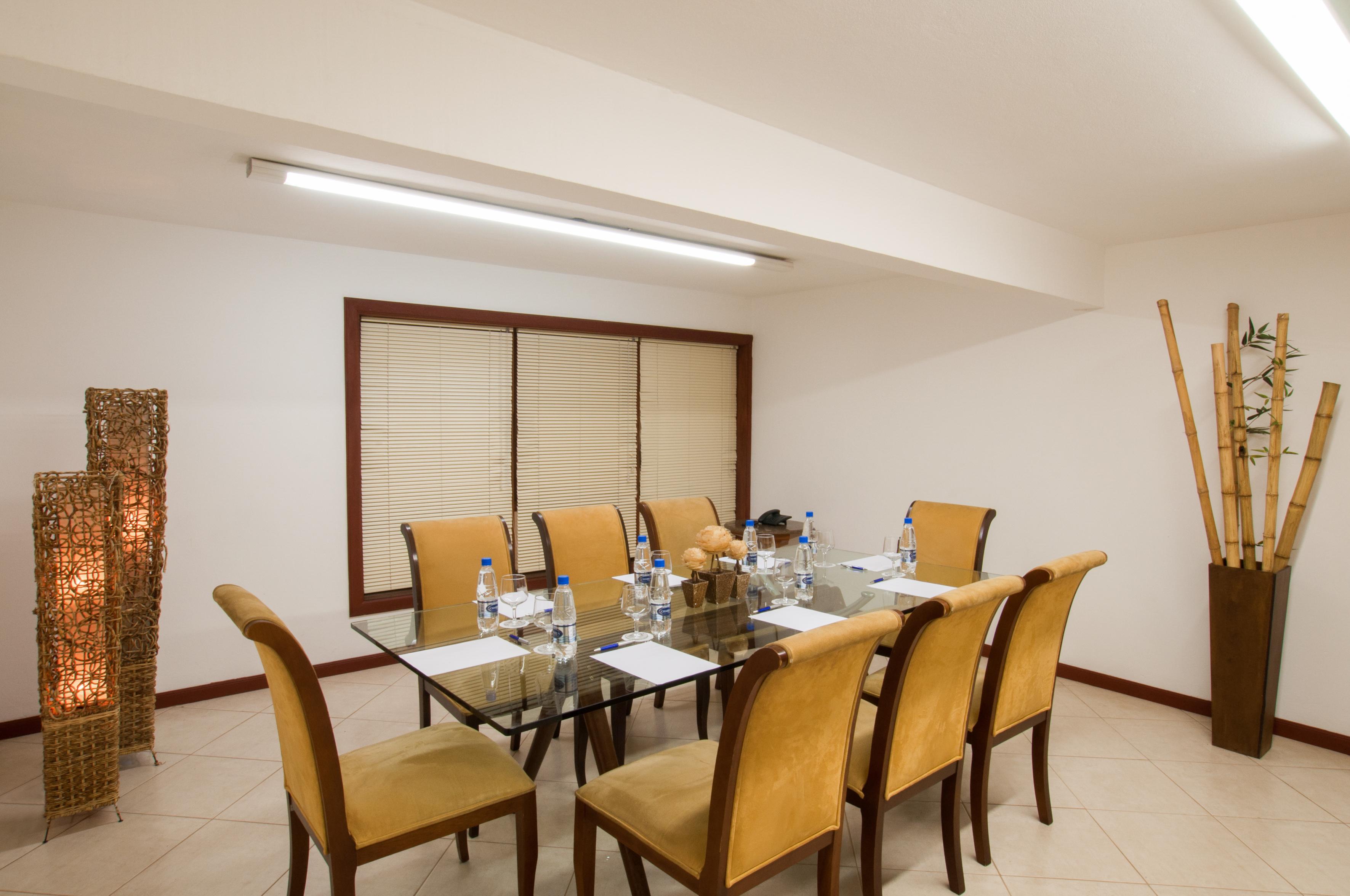 维希塞拉诺酒店 格拉玛多 外观 照片 Meeting room at the hotel