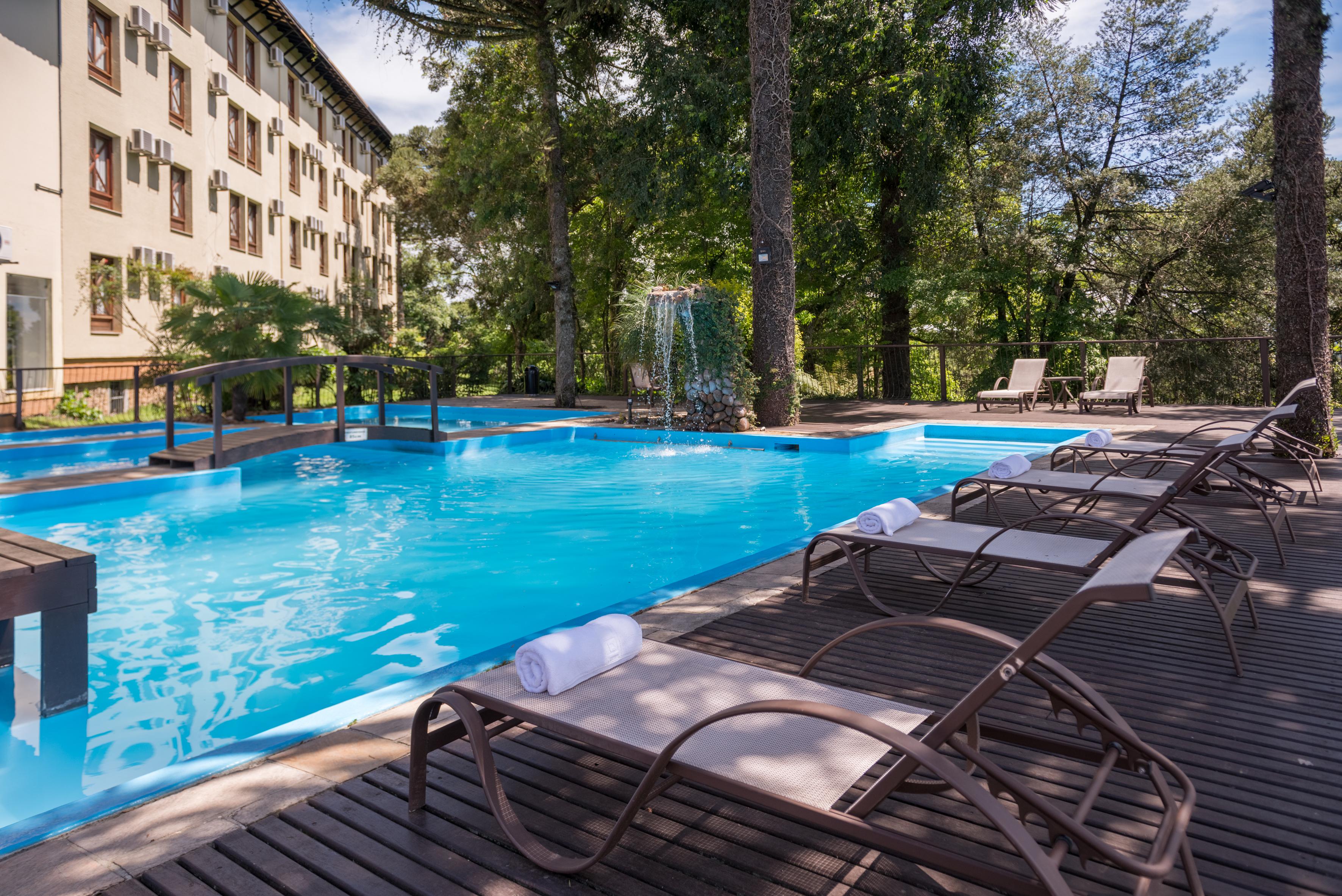 维希塞拉诺酒店 格拉玛多 外观 照片 The swimming pool at the hotel